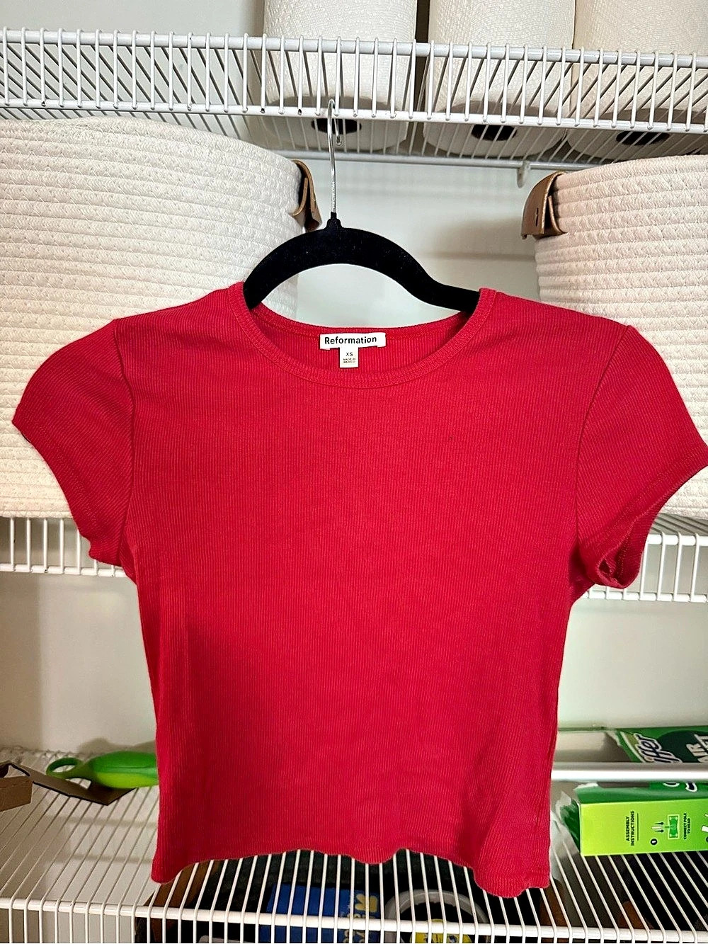 Reformation Muse Tee Ribbed Short Sleeve in Red, Extra Small